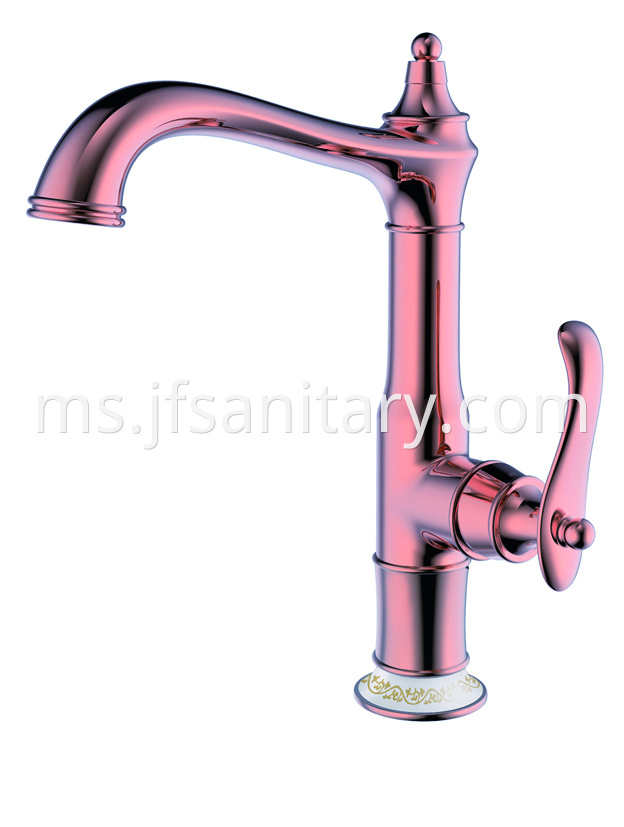 kitchen plumbing fixtures